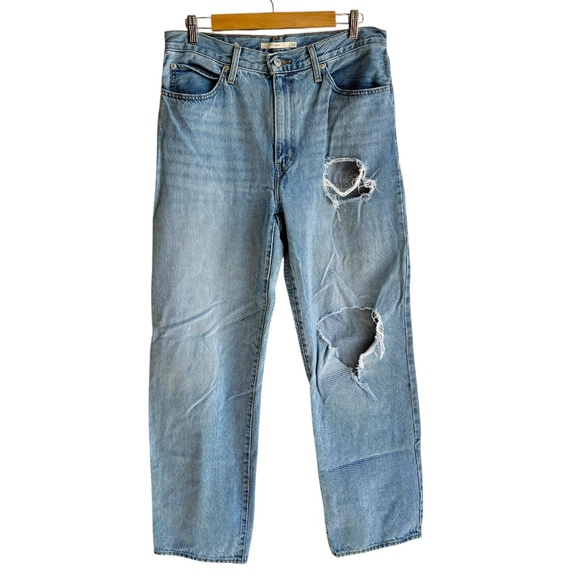 Levi's Women's Size 30x31 '94 Baggy Straight Leg & Distressed Jeans Medium Wash - Picture 1 of 9
